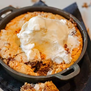 Skillet Cookie